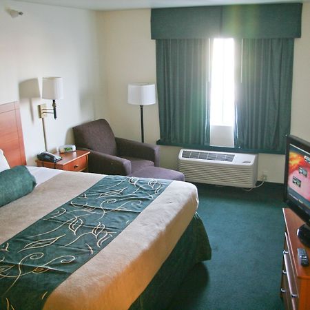 Travelodge By Wyndham Missouri Valley Buitenkant foto