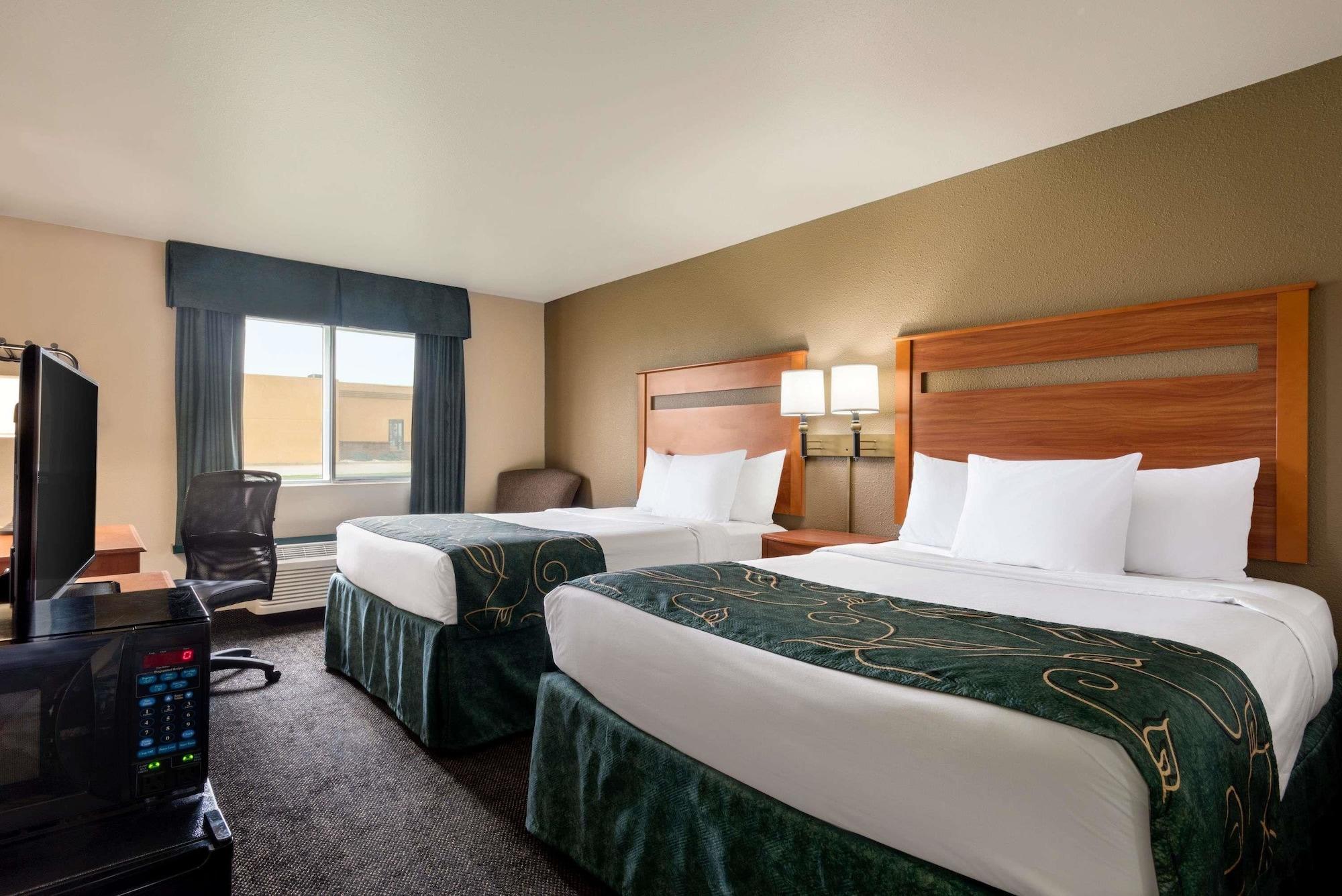 Travelodge By Wyndham Missouri Valley Buitenkant foto